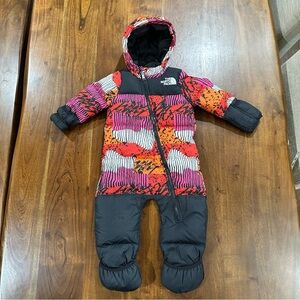The North Face 1996 Retro Nuptse One-Piece Snowsuit Size 12-18 Months